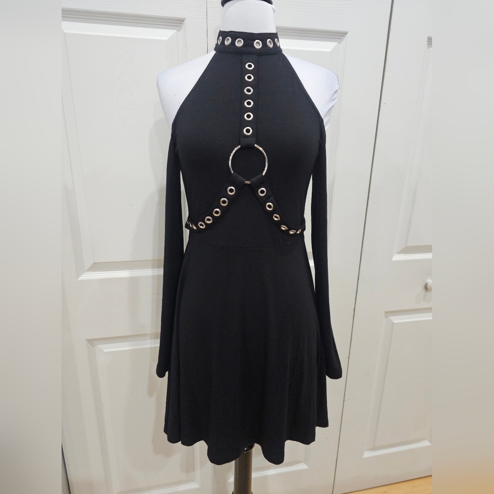 Killstar Goth Black Silver O Ring Grommet Harness Helter Long Sleeve Dress S NWT - Picture 3 of 6